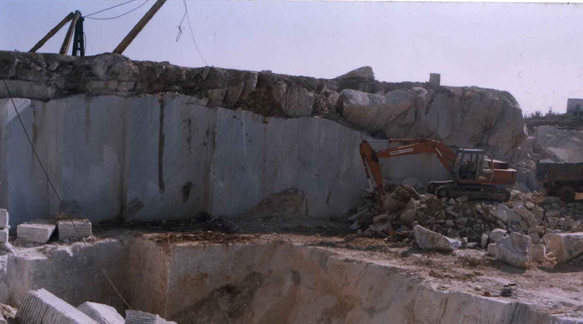 pic2.jpg (118433 bytes)